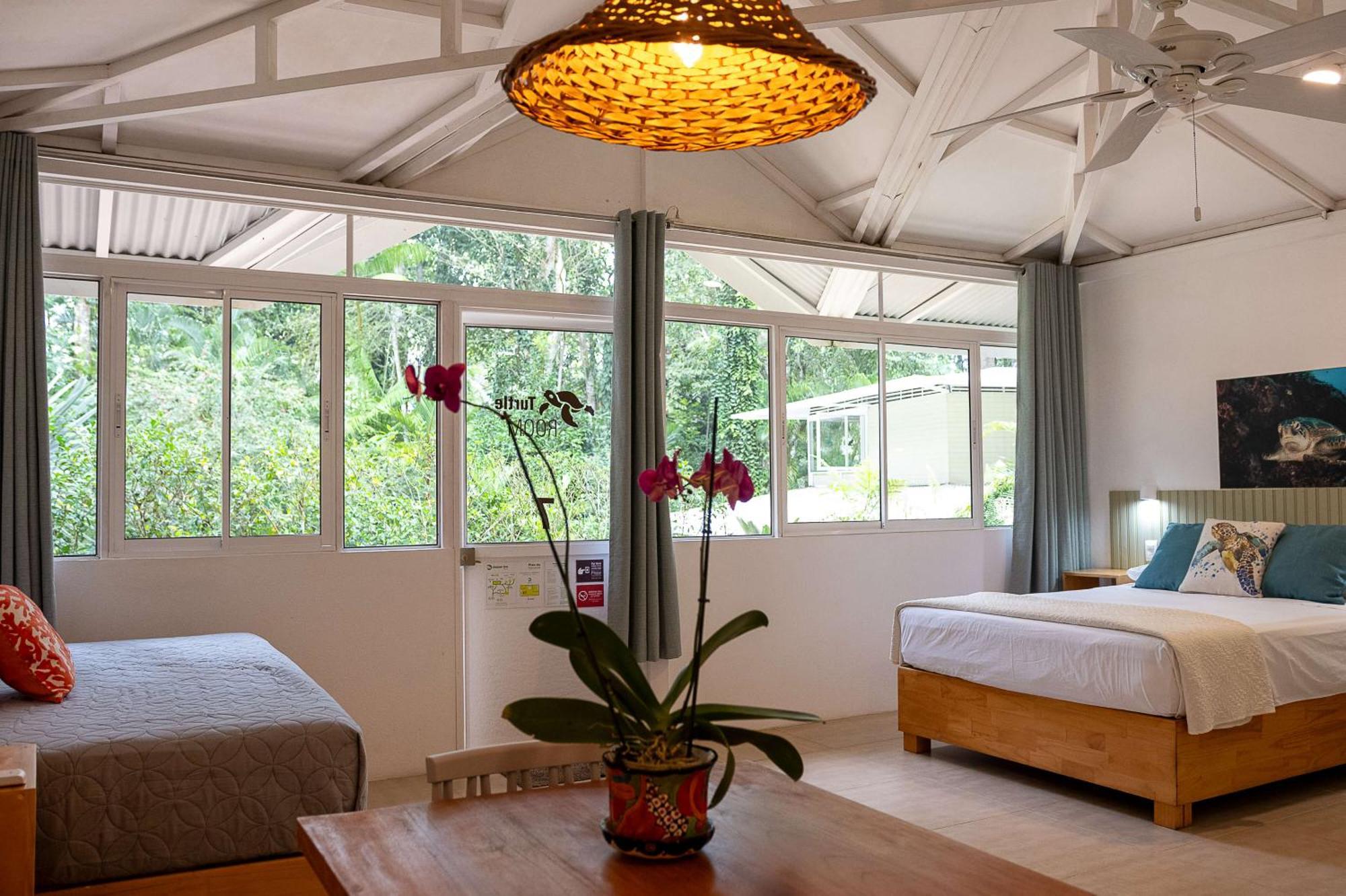 Jaguar Inn Bungalows Puerto Viejo de Talamanca Buitenkant foto